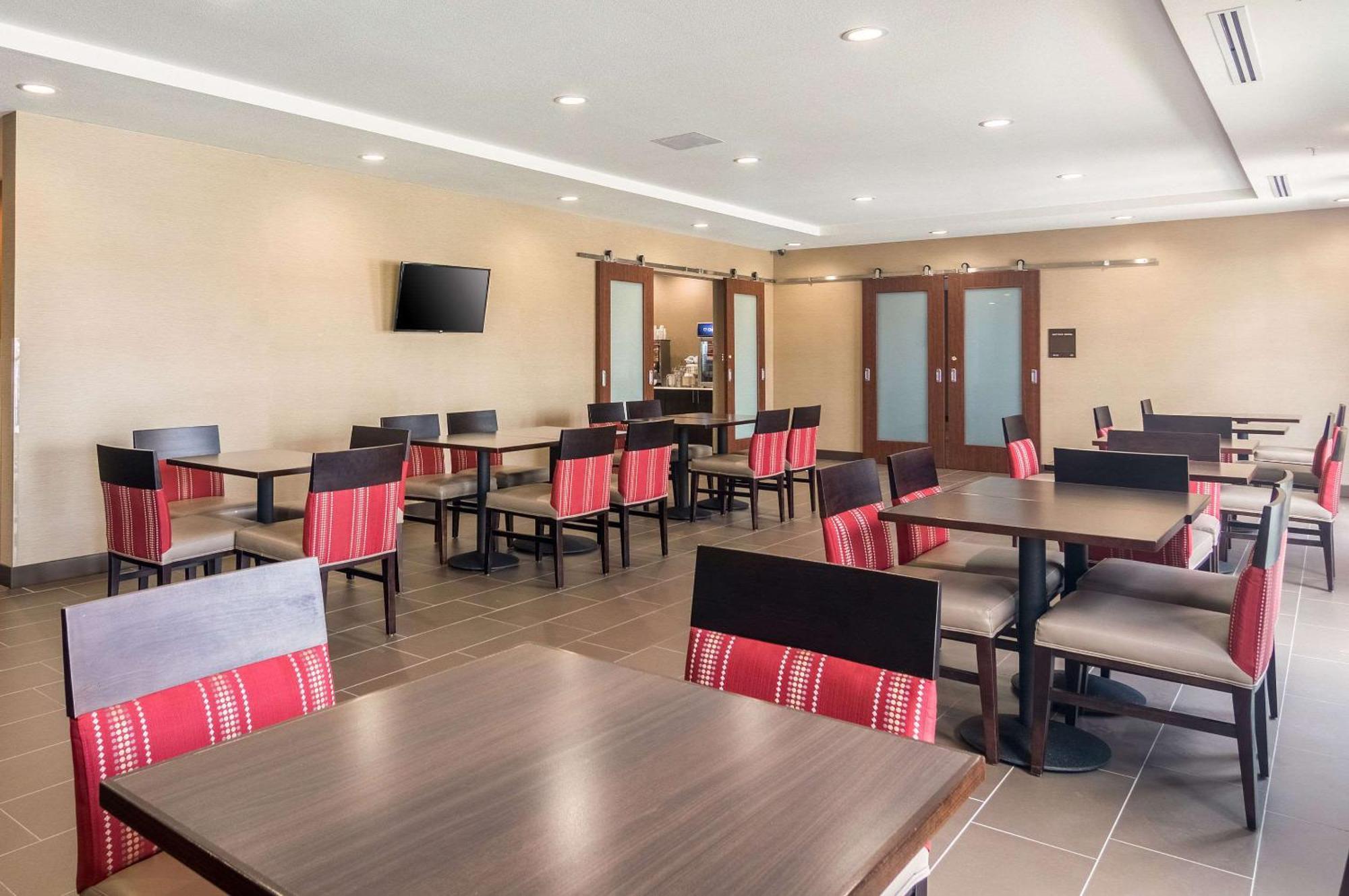 Comfort Suites Meridian And I-40 Οκλαχόμα Εξωτερικό φωτογραφία
